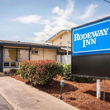Rodeway Inn Albany Exterior photo